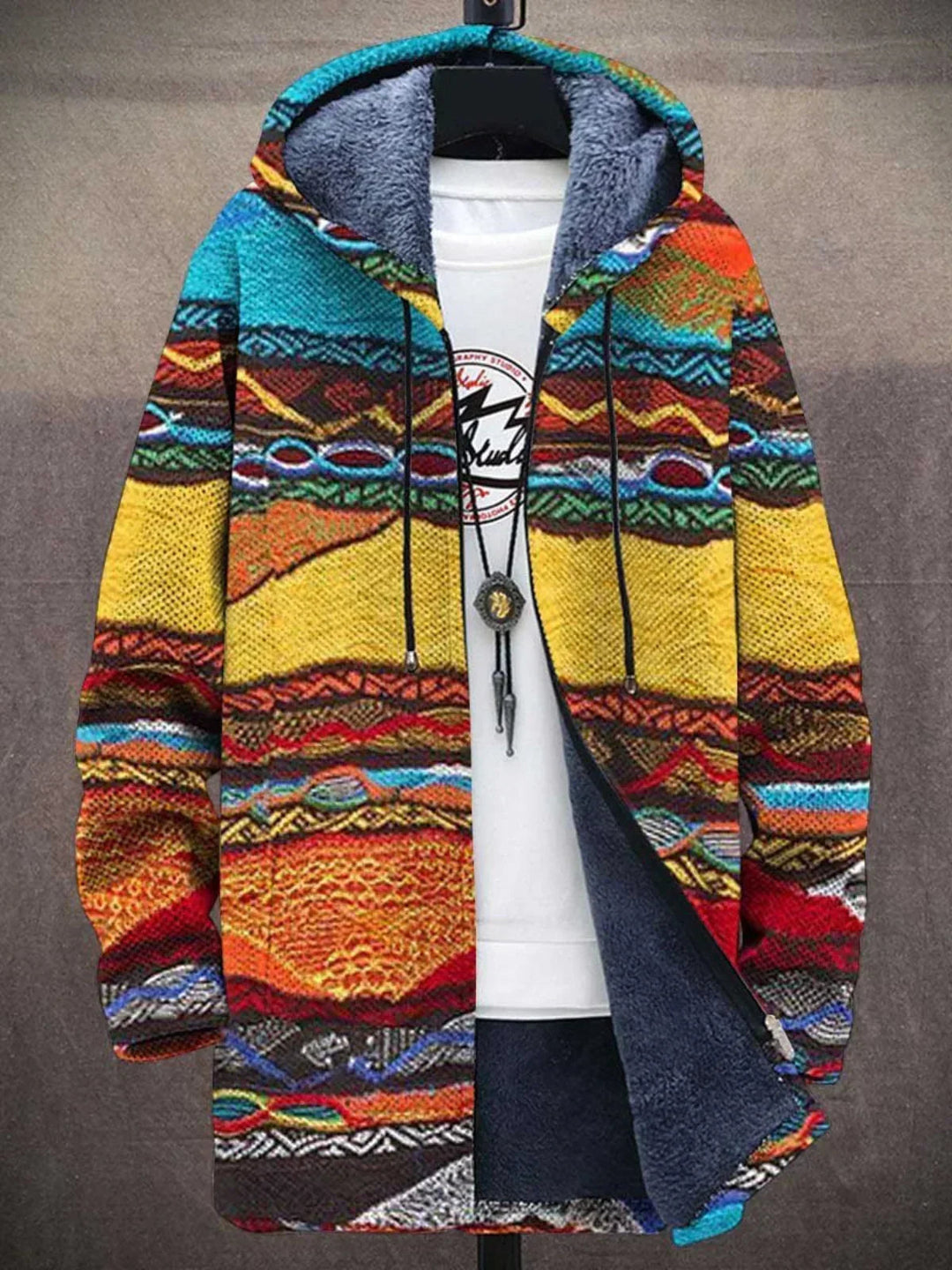 Naomi - Luxurious, artistically inspired zip-up hoodie
